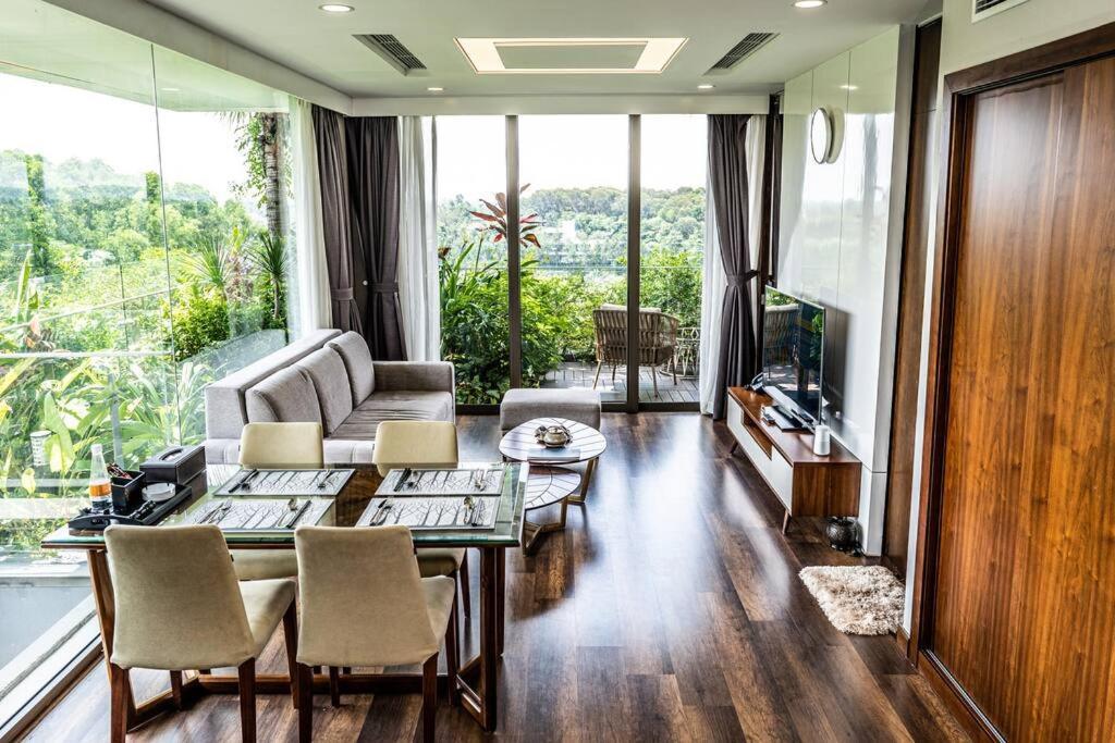 1Br - 1 Sofa Bed Luxurious 5-Stars Resort Phuc Yen Экстерьер фото